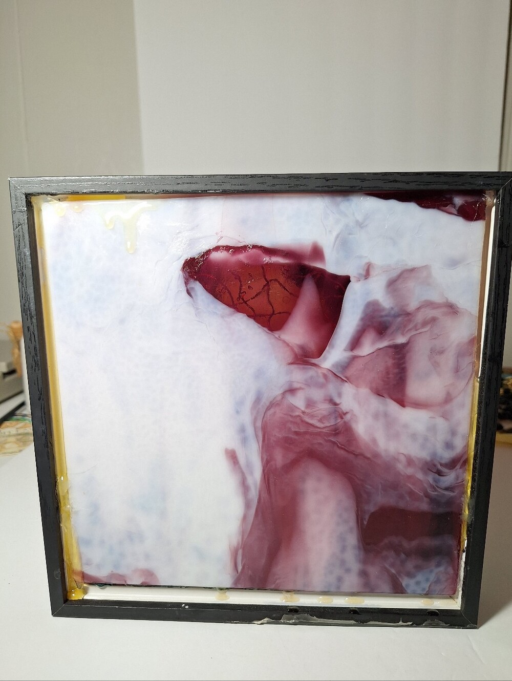 Hand crafted wire tree on fused glass, pink purple & gold in shadow box. - Picture 7 of 10